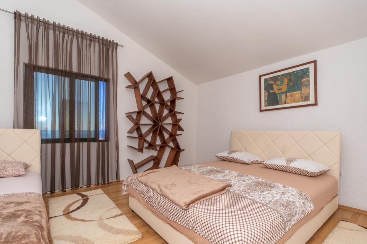 Apartman Sara Bar Exterior foto