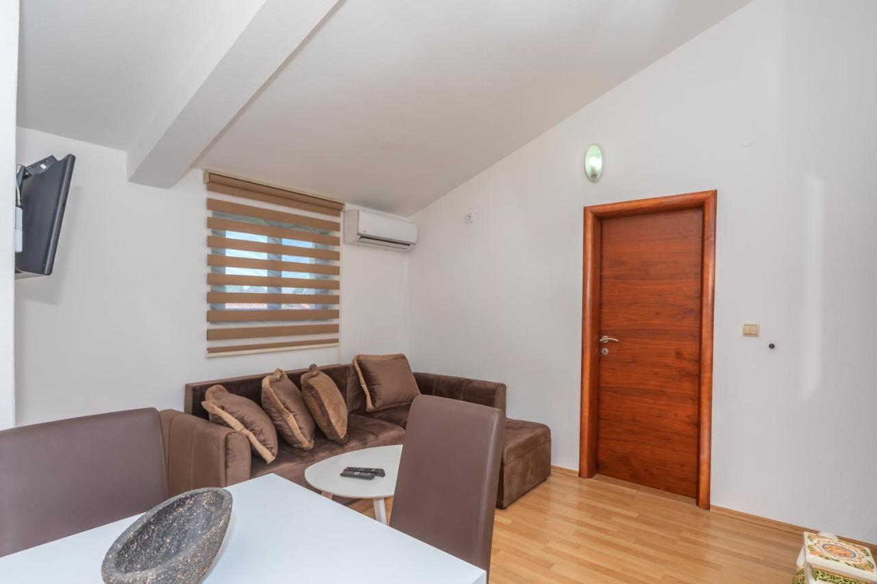 Apartman Sara Bar Exterior foto