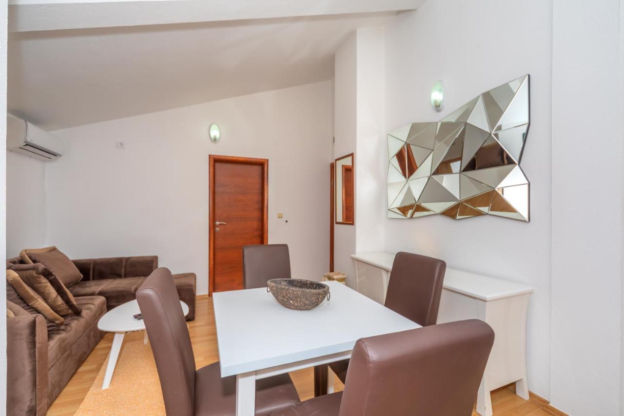 Apartman Sara Bar Exterior foto
